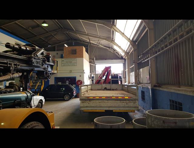 834M² FACTORY FOR SALE IN BRACKENFELL INDUSTRIAL